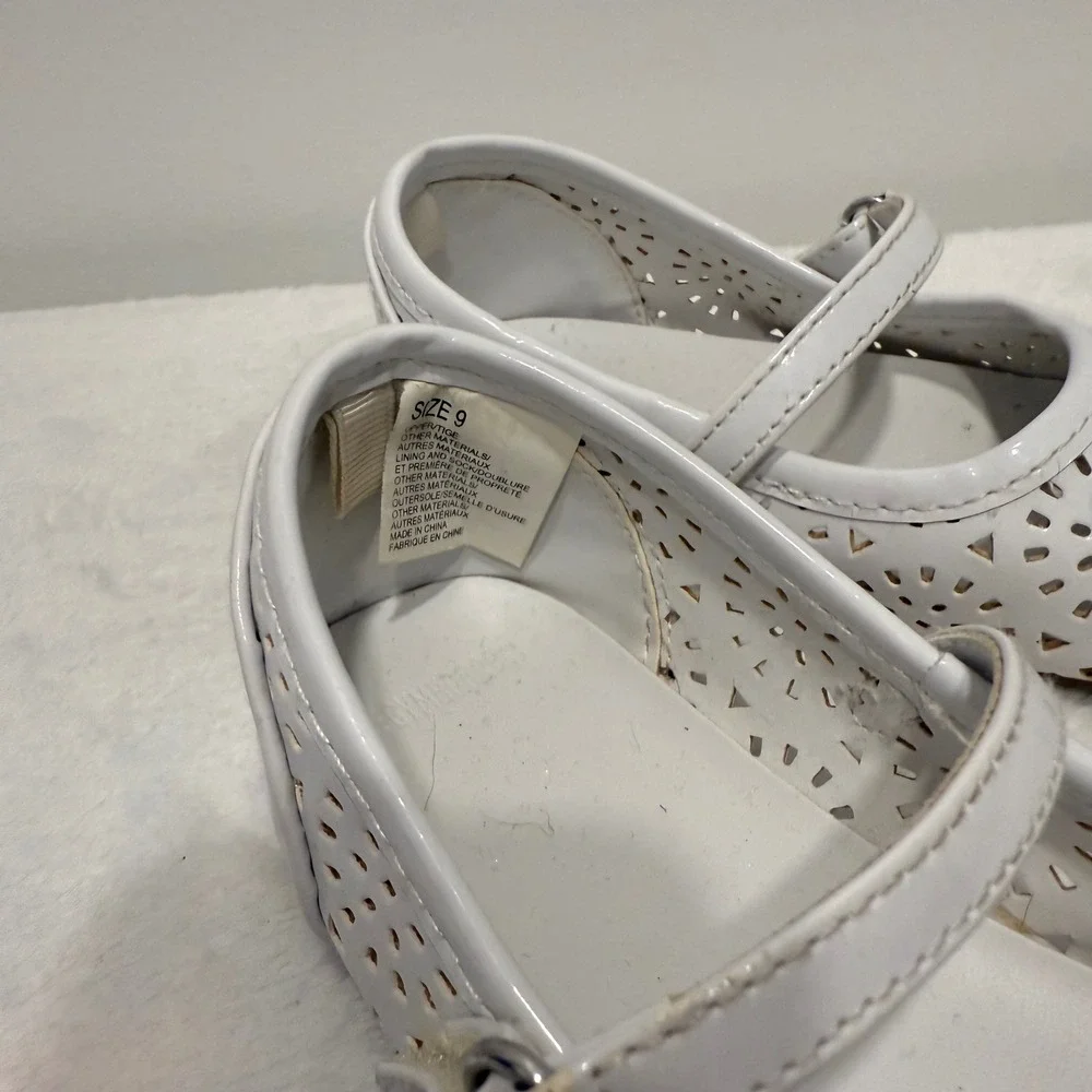 Girls White Flats Size 9 Dress Shoes Bow Detail Mary Jane Party Wedding‎